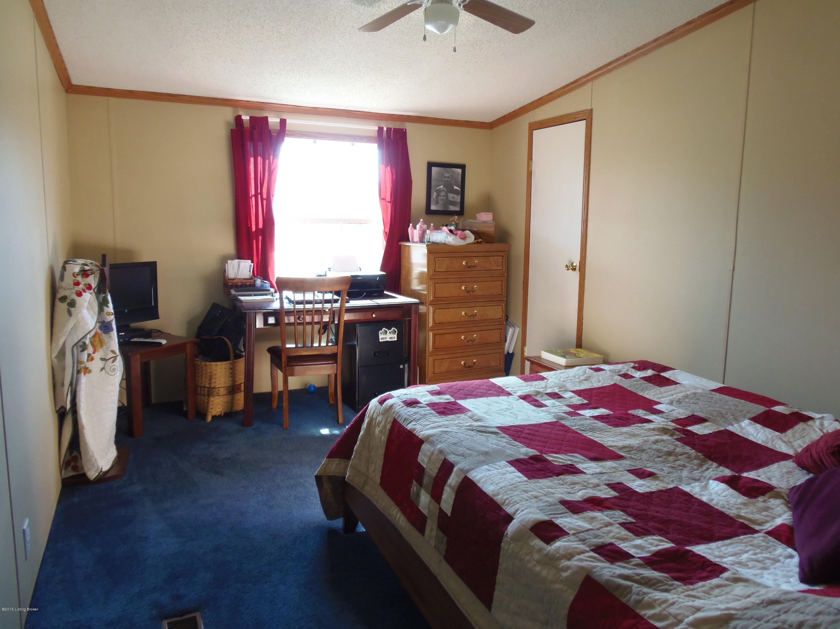 1485 Stony Point Road Rhodelia, KY 40161 - Photo 10 of 20 P1050938