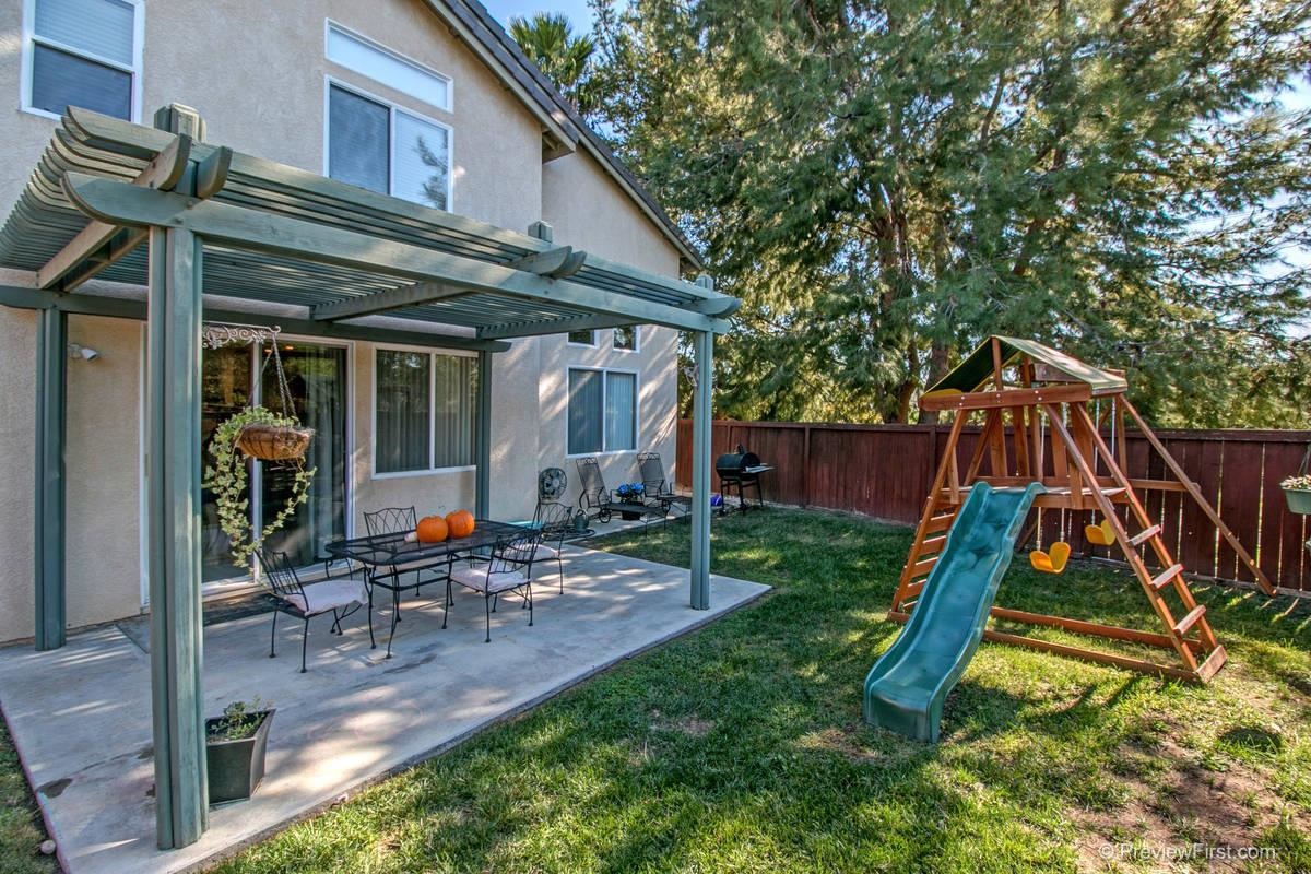 11334 Village Ridge Road San Diego, CA 92131 - Photo 23 of 24 Private backyard