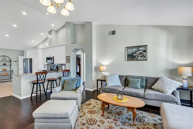 $499,900 | 4831 Charowen Drive, Orlando, FL 32837