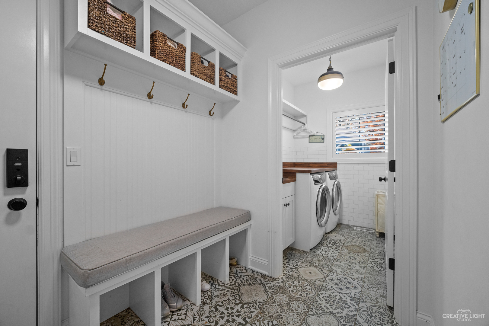 601-1 Harger Road Oak Brook, IL 60523 - Photo 22 of 29 a bathroom with a sink a toilet and shower