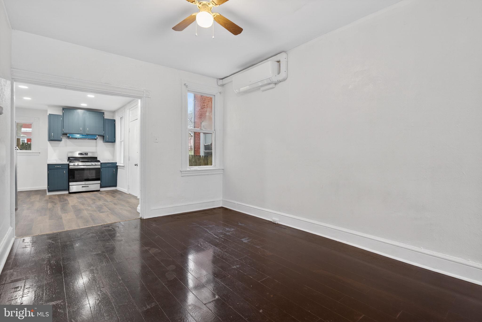 527 Locust Street Lancaster, PA 17602 - Photo 6 of 31