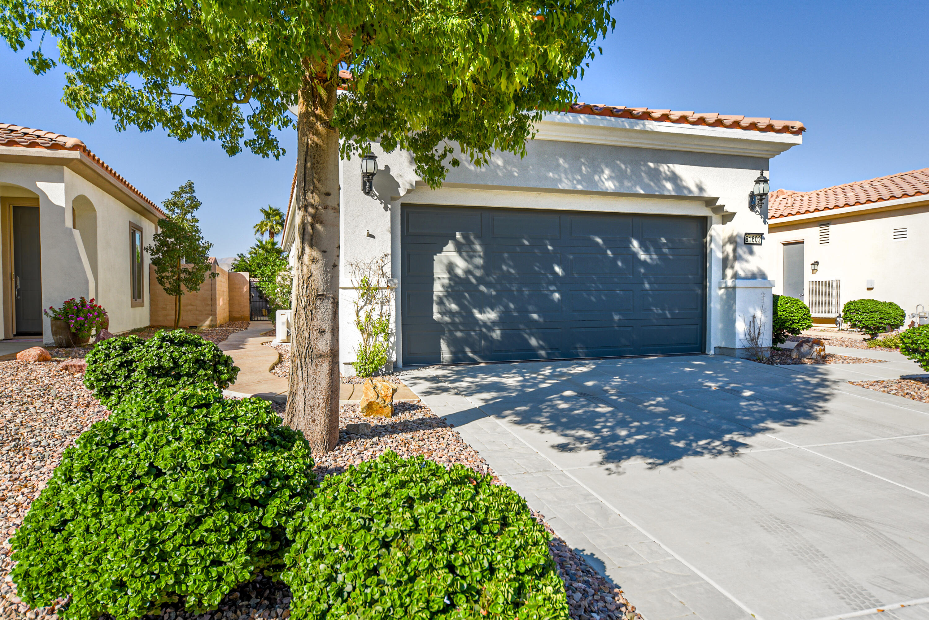 81602 Avenida Alturas Indio, CA 92203 - Photo 2 of 31 a front view of a house