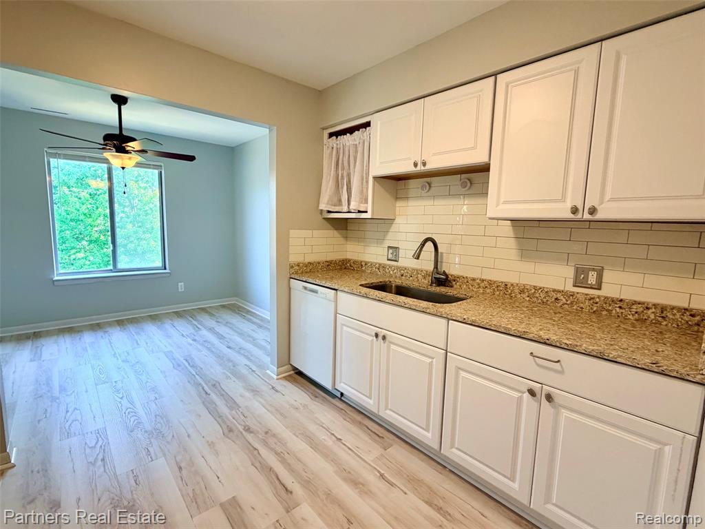 507 West Highland Road, Unit 11 Howell, MI 48843 - Photo 12 of 29