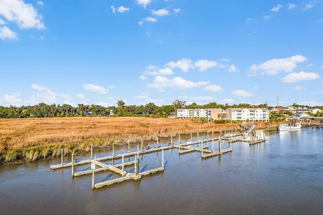 $349,000 | 91 Screven Street, Unit BLDG D 309, Darien, GA 31305