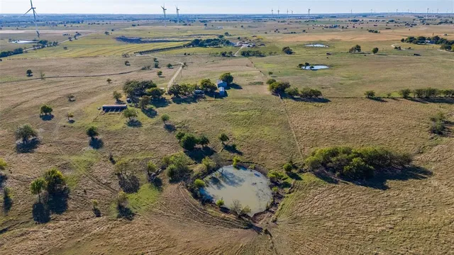 $3,910,000 | 1332 County Road 423, Muenster, TX 76252