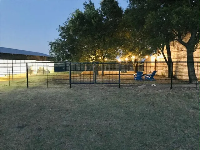 a view of outdoor space