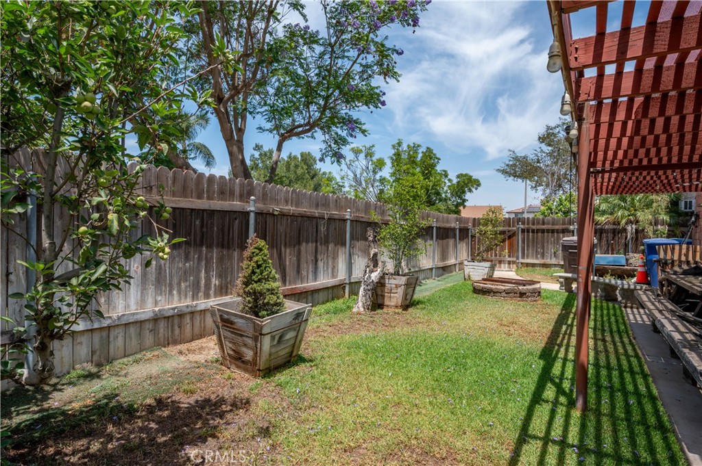 7112 Idyllwild Lane Riverside, CA 92503 - Photo 31 of 44