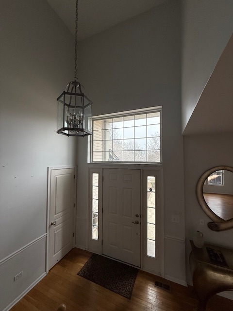 9 Lilac Court Bolingbrook, IL 60490 - Photo 3 of 32