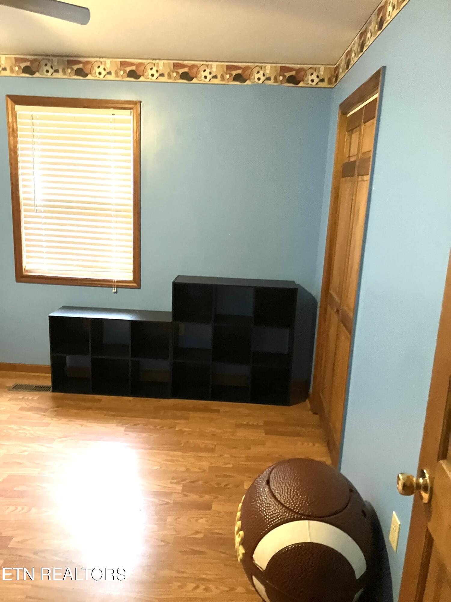2712 Tinchtown Road Jamestown, TN 38556 - Photo 22 of 34 3rd Bedroom 2