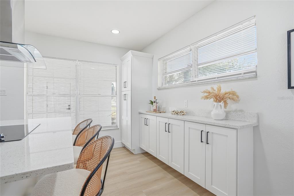 3005 West St Conrad Street Tampa, FL 33607 - Photo 8 of 32