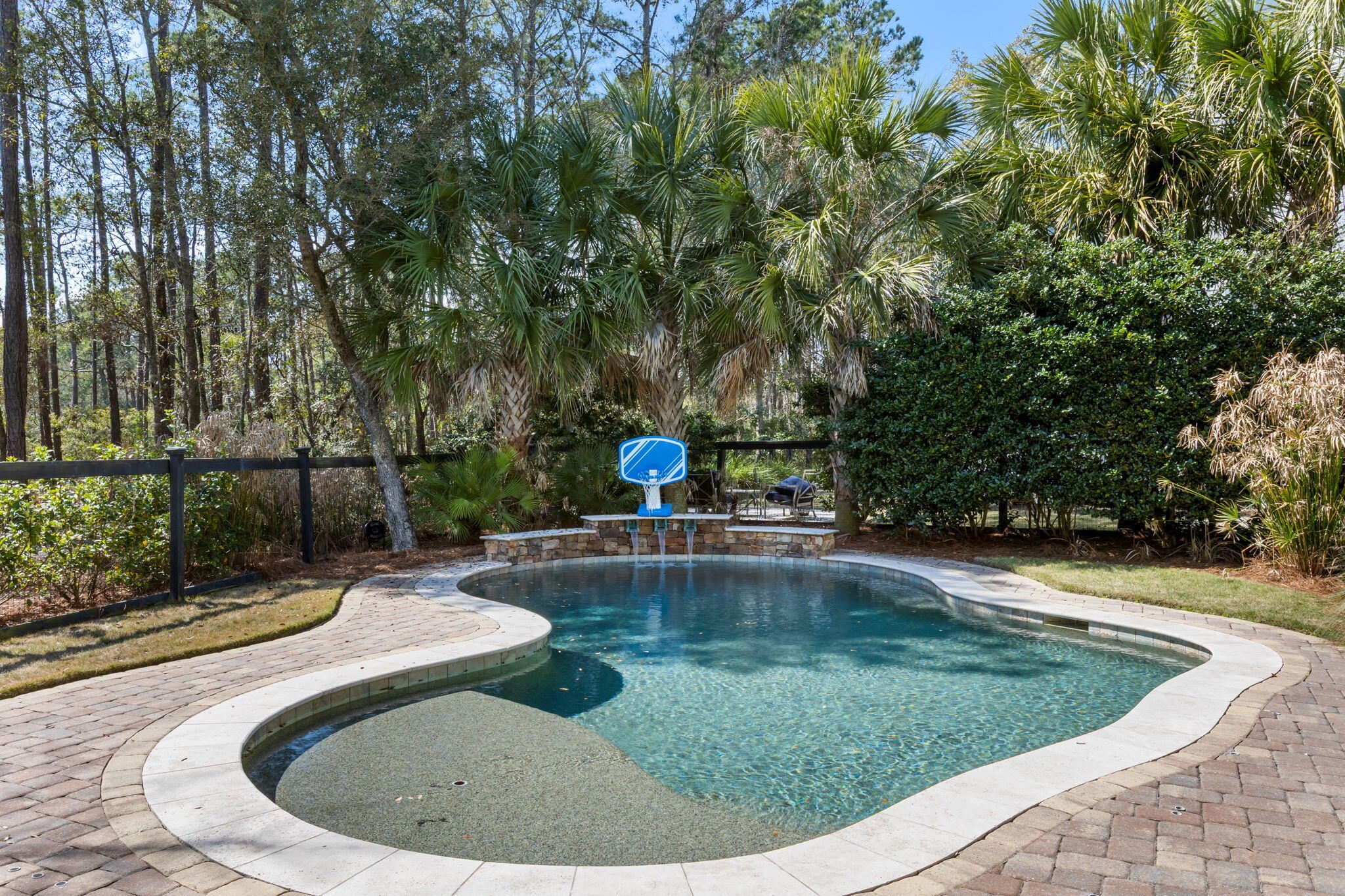 352 Bridgetown Pass Mount Pleasant, SC 29464 - Photo 34 of 53 352 Bridgetown Pass