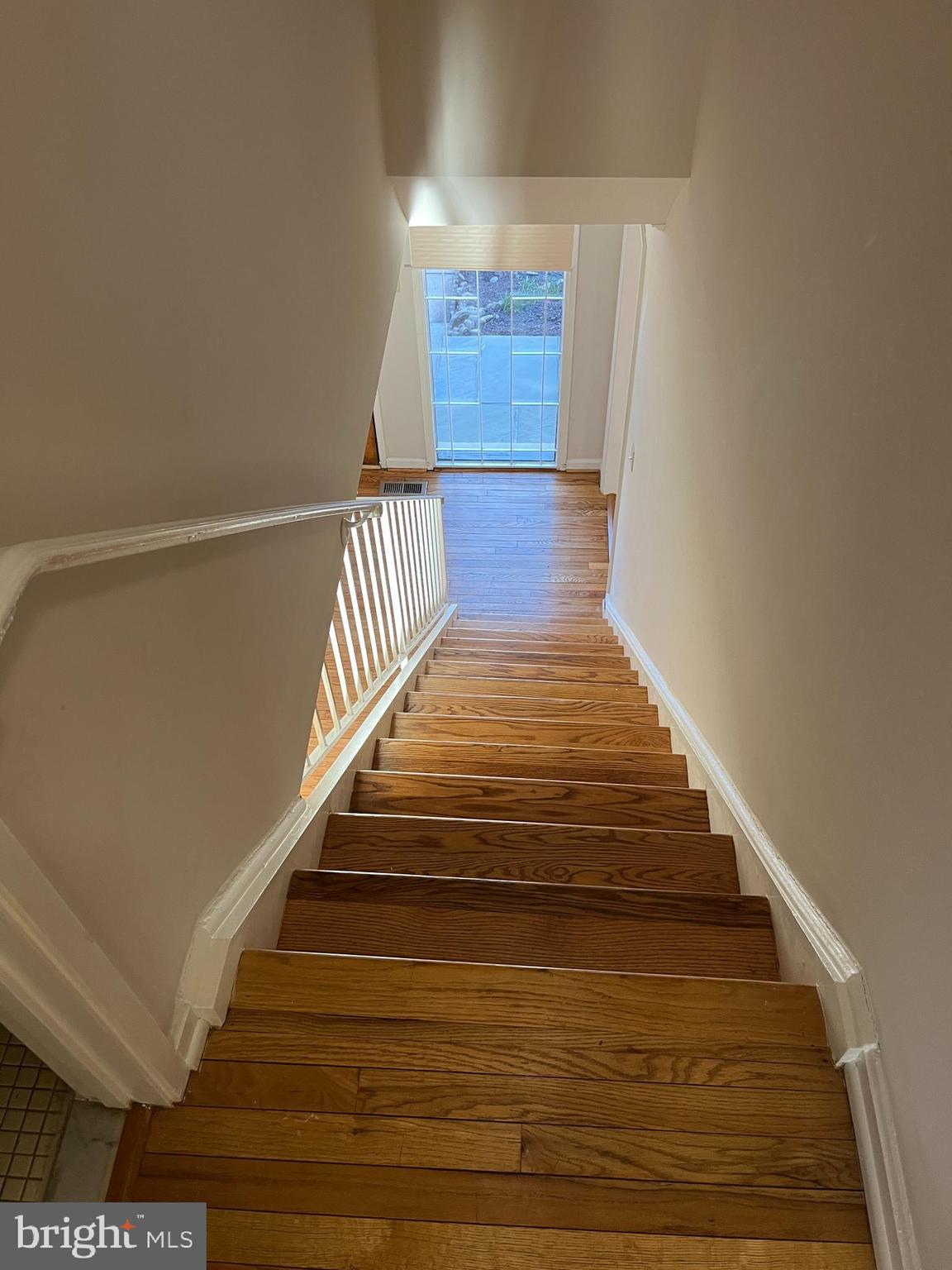 8034 Inverness Ridge Road Potomac, MD 20854 - Photo 11 of 31