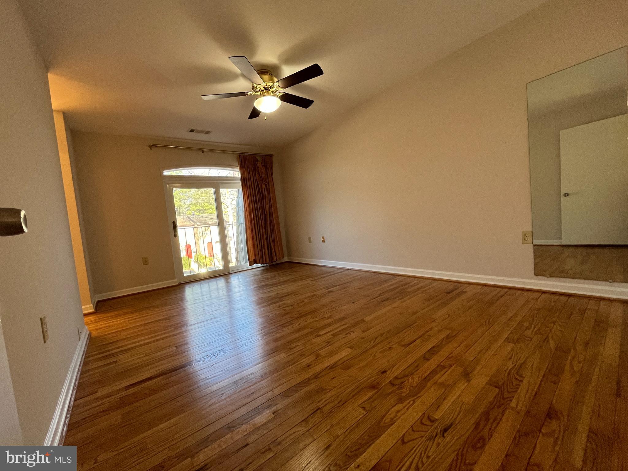 8034 Inverness Ridge Road Potomac, MD 20854 - Photo 12 of 31