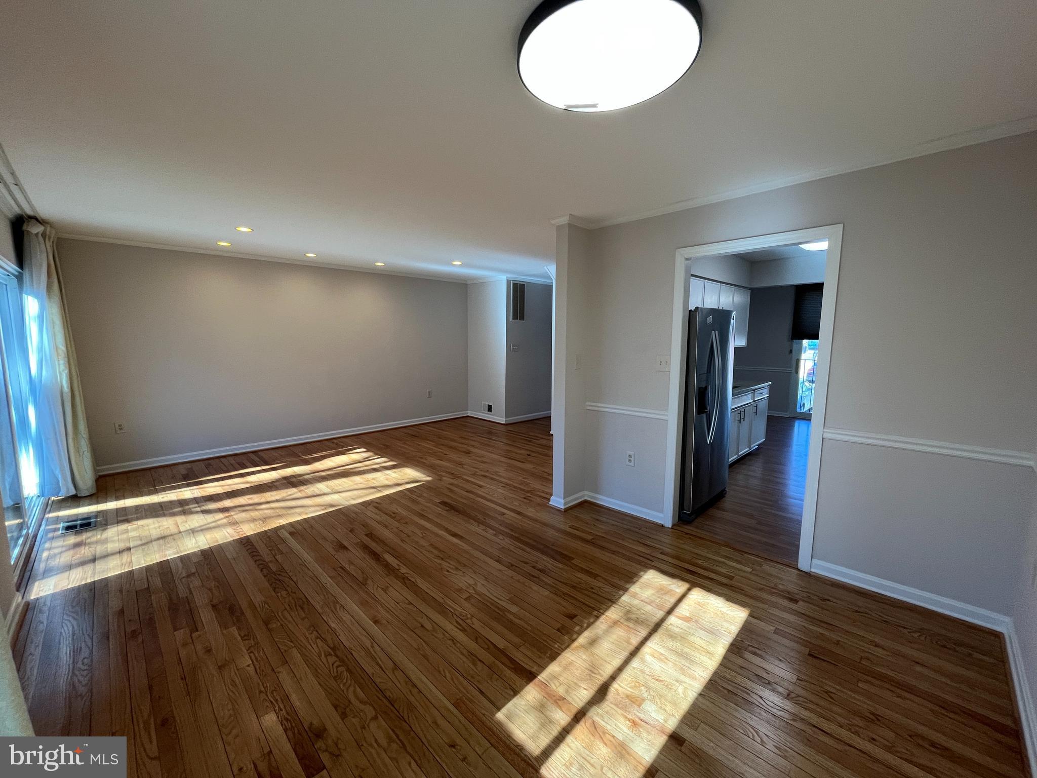 8034 Inverness Ridge Road Potomac, MD 20854 - Photo 9 of 31