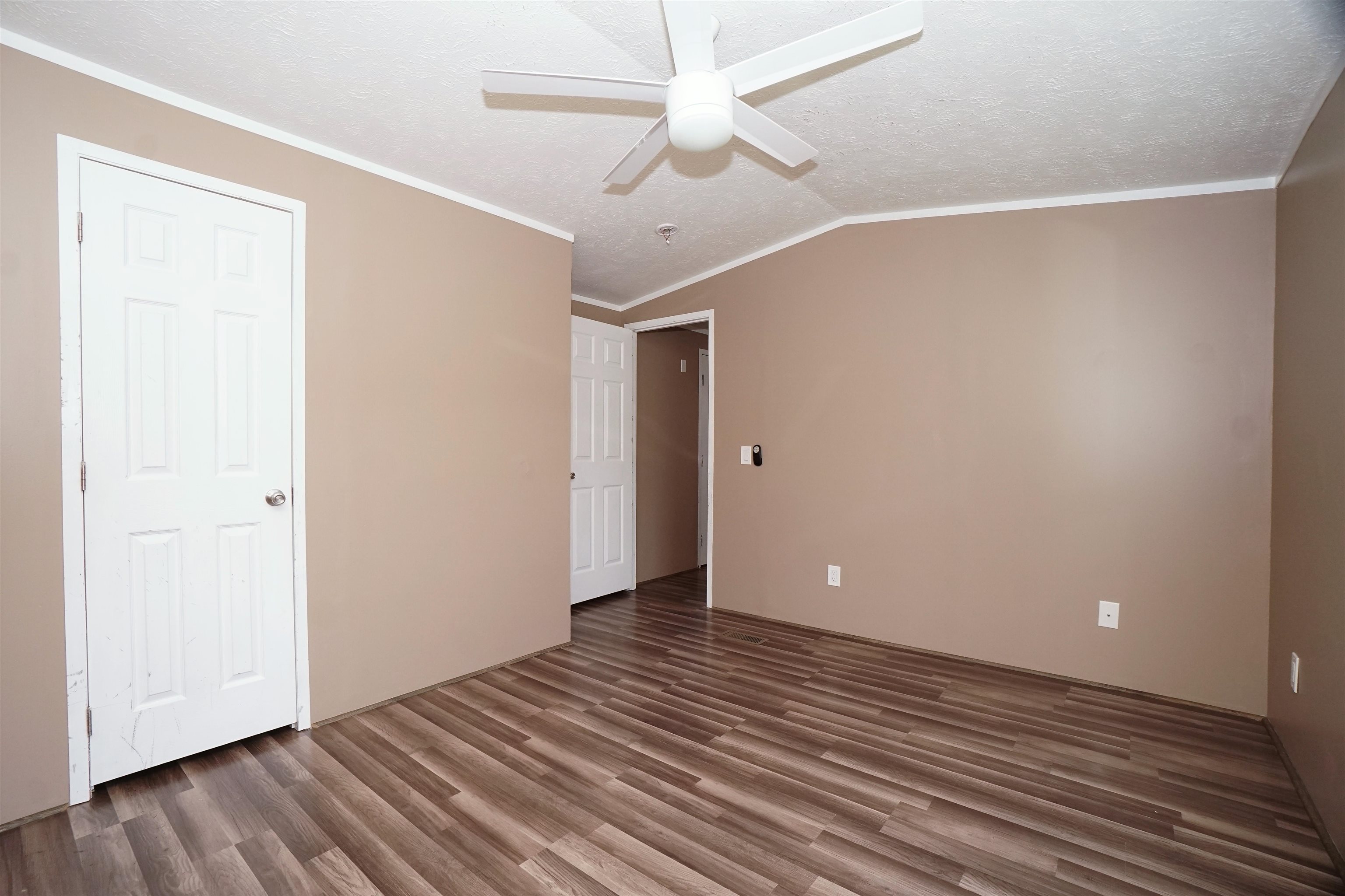 34 Policy Lane, Unit 34 Salem, NH 03079 - Photo 32 of 33