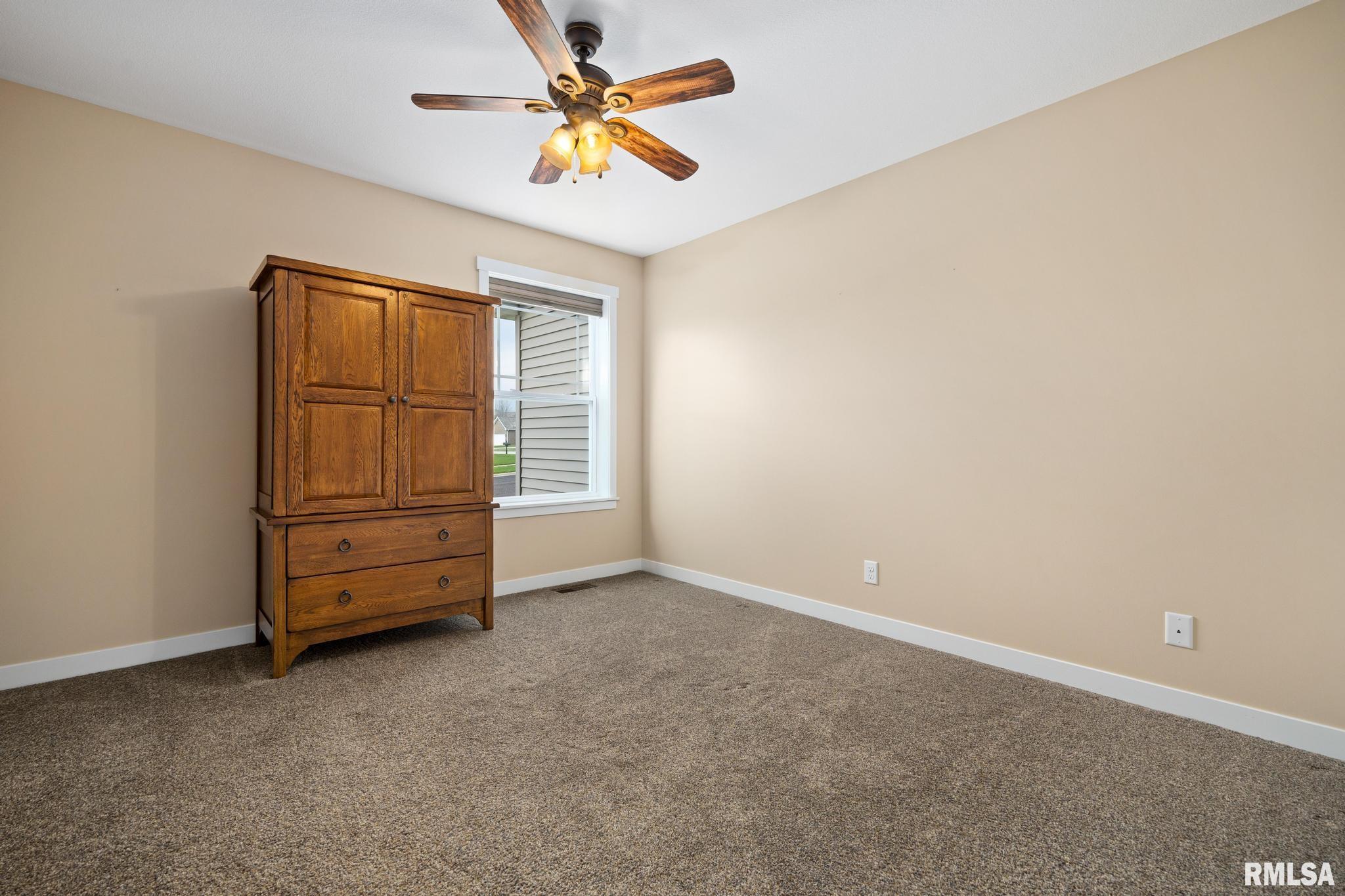 1810 Kingsbury Road Washington, IL 61571 - Photo 19 of 42