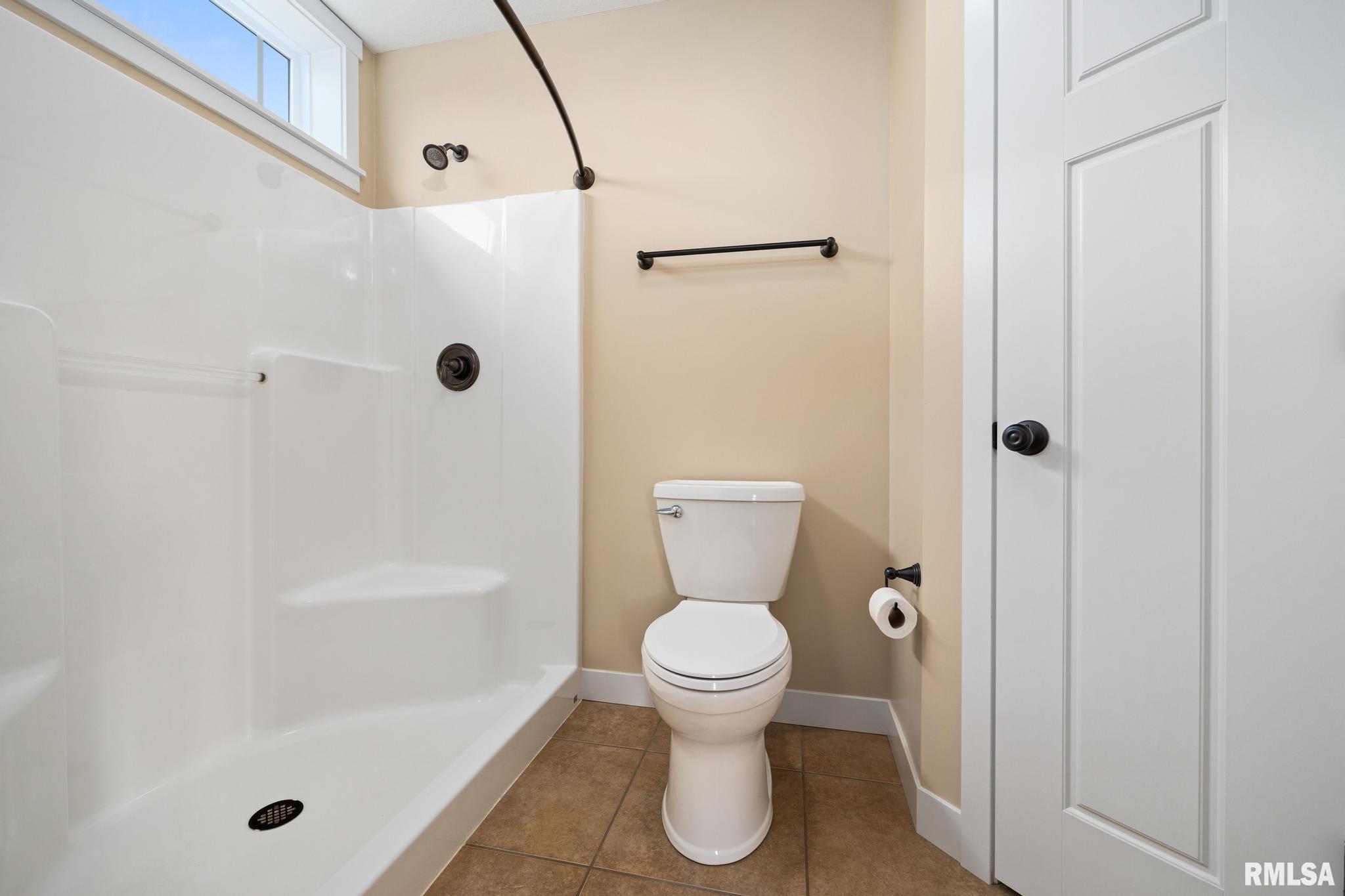 1810 Kingsbury Road Washington, IL 61571 - Photo 27 of 42