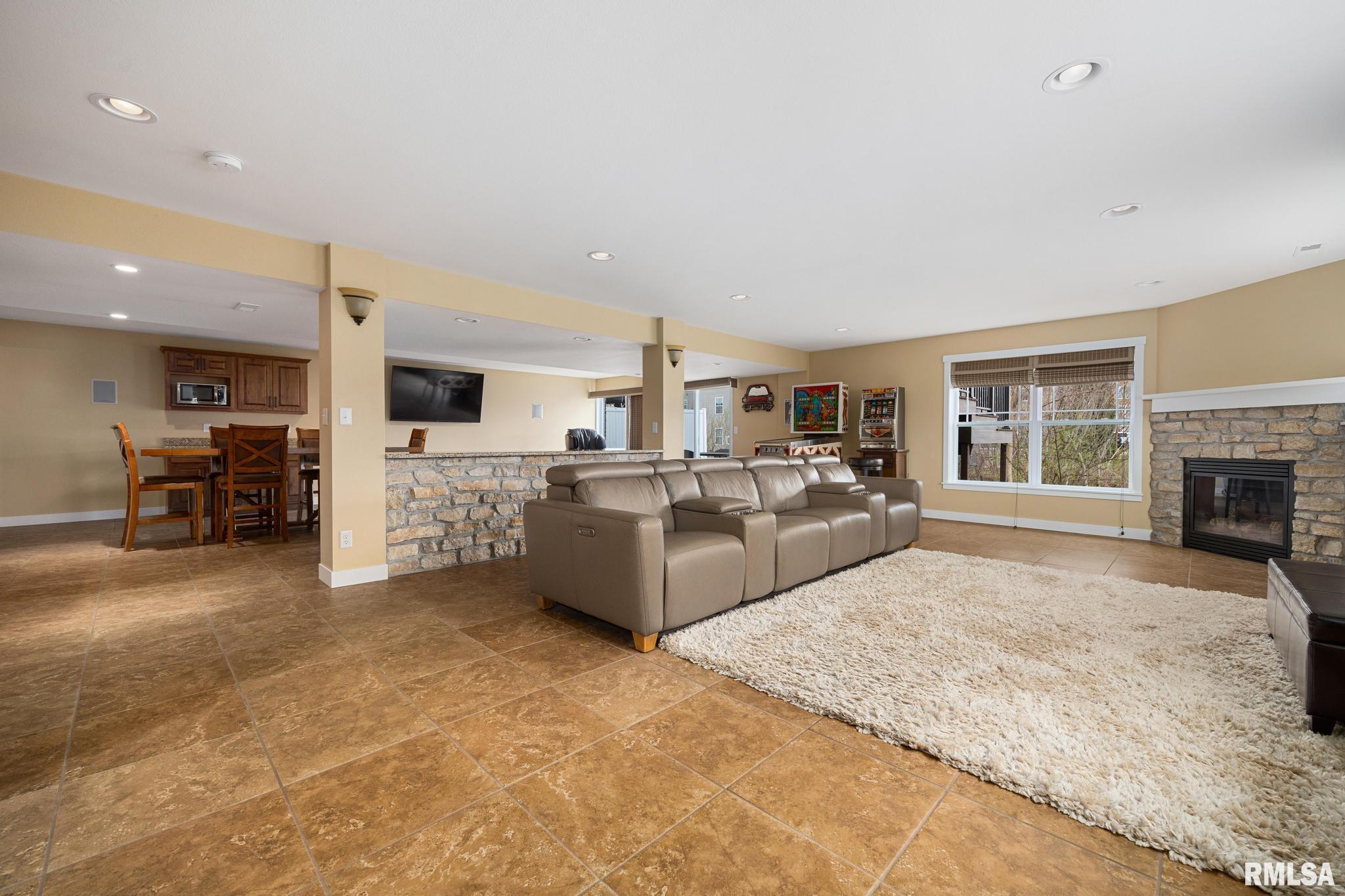 1810 Kingsbury Road Washington, IL 61571 - Photo 30 of 42