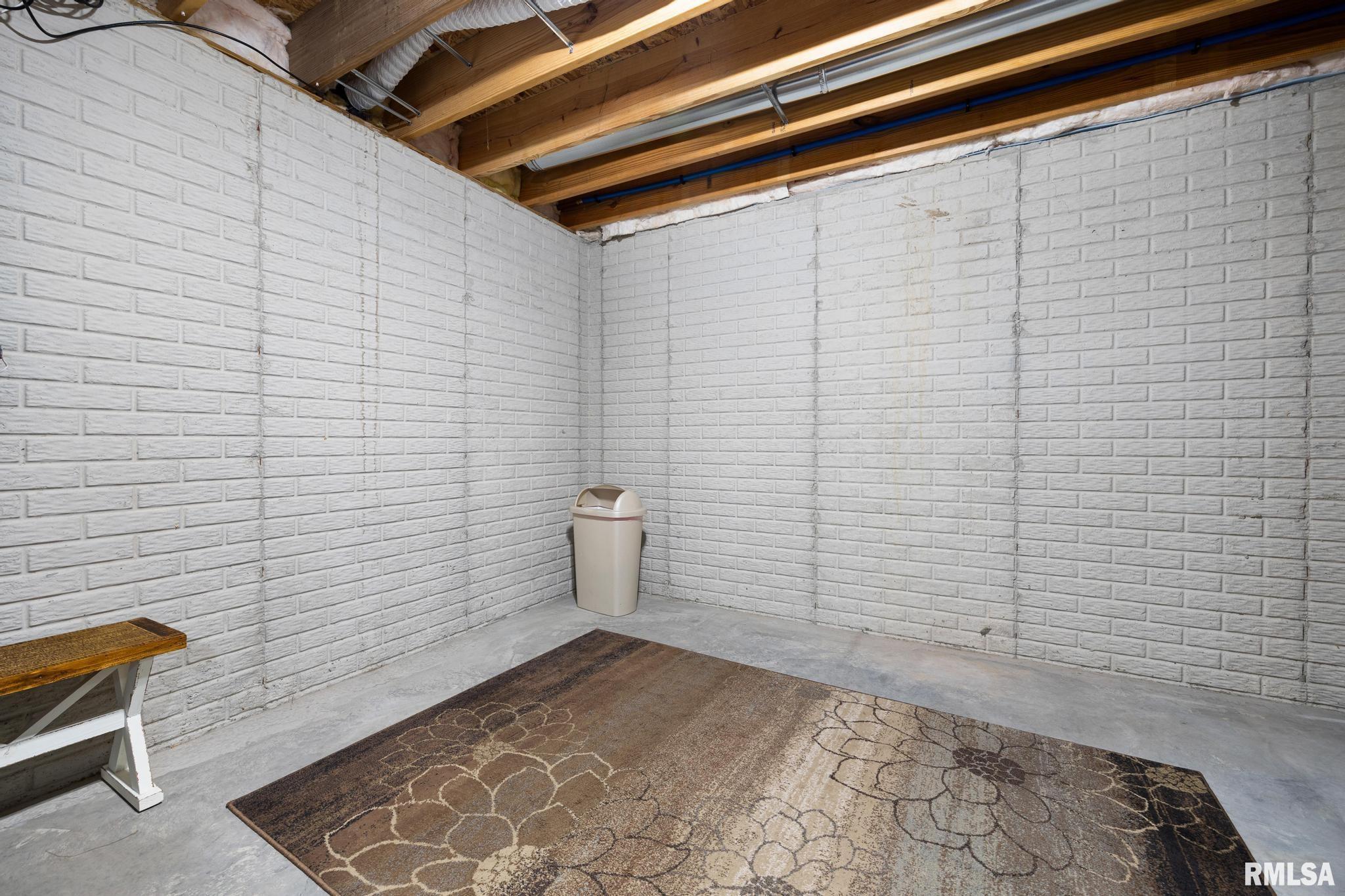 1810 Kingsbury Road Washington, IL 61571 - Photo 36 of 42