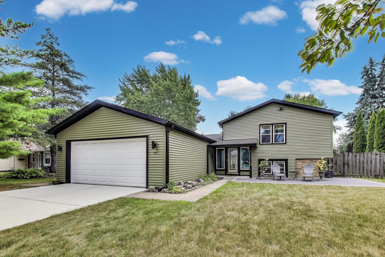 161 East Old Bridge Road Palatine, IL 60067 - Photo 2 of 50 Gallery Image 2