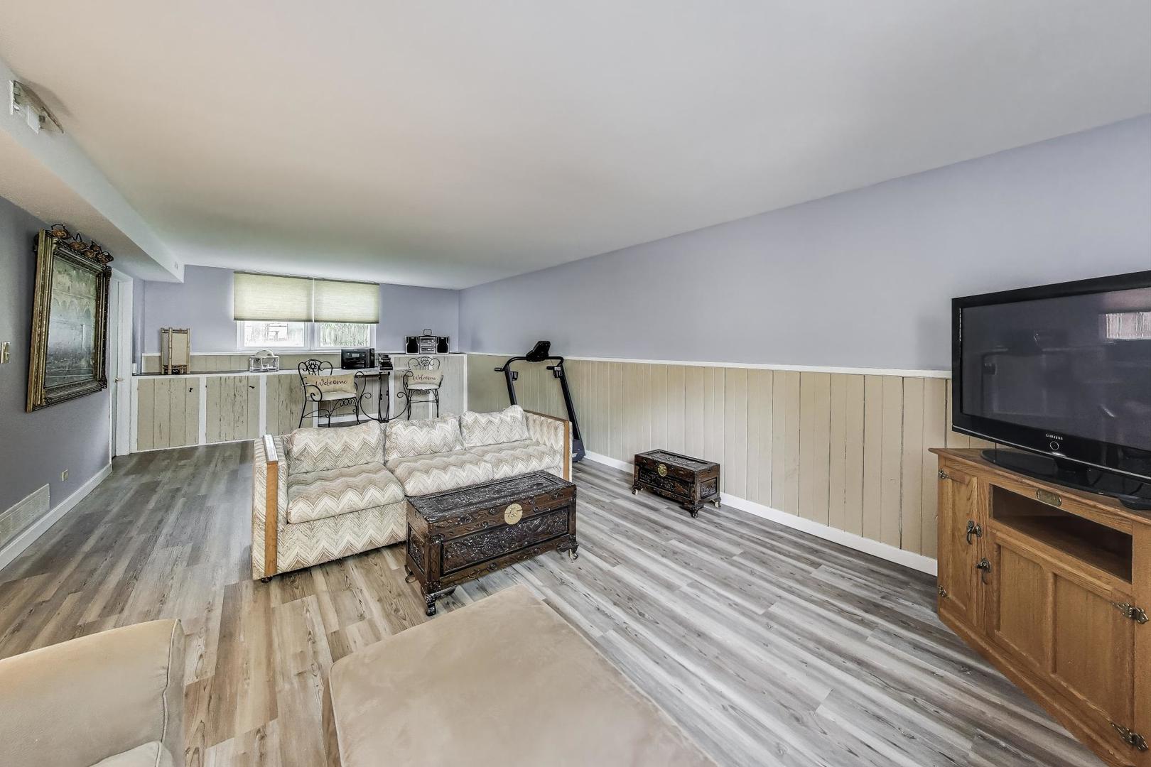 161 East Old Bridge Road Palatine, IL 60067 - Photo 29 of 50 Gallery Image 29