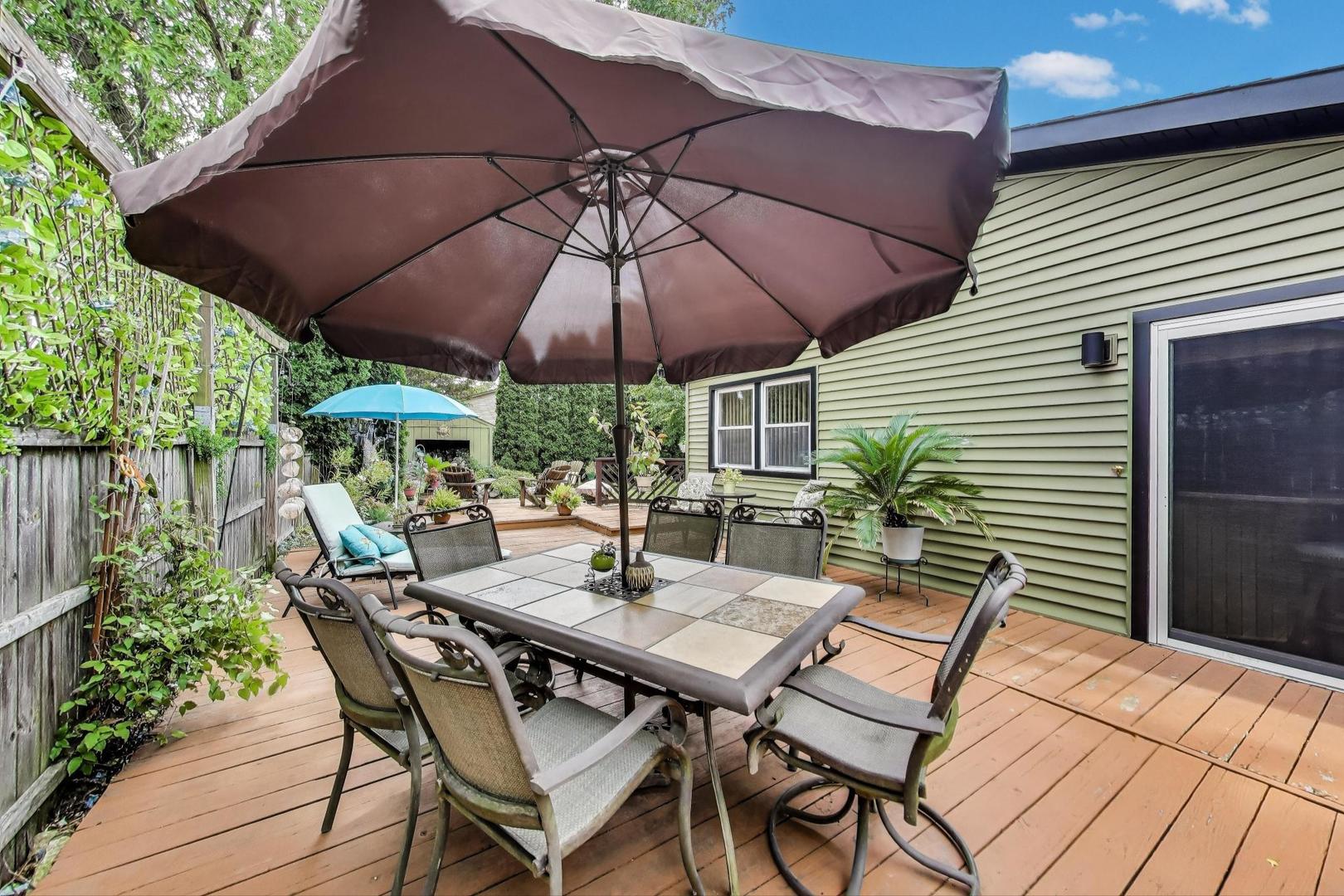 161 East Old Bridge Road Palatine, IL 60067 - Photo 36 of 50 Gallery Image 36