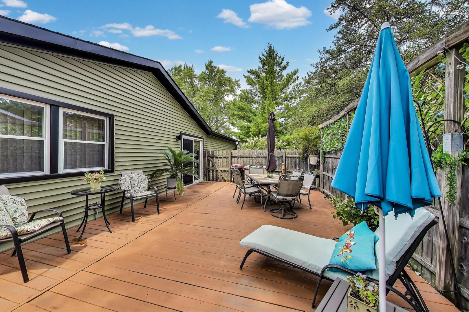 161 East Old Bridge Road Palatine, IL 60067 - Photo 41 of 50 Gallery Image 41