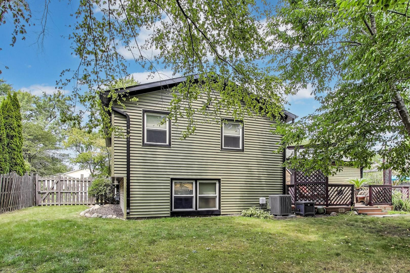 161 East Old Bridge Road Palatine, IL 60067 - Photo 45 of 50 Gallery Image 45