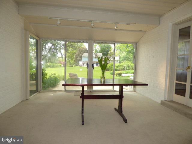 1970 Hawthorne Road York, PA 17406 - Photo 5 of 21 Gallery Image 5