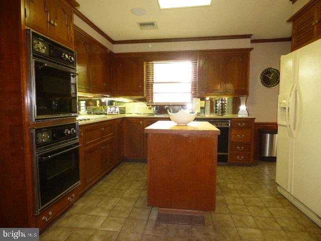 1970 Hawthorne Road York, PA 17406 - Photo 7 of 21 Gallery Image 7