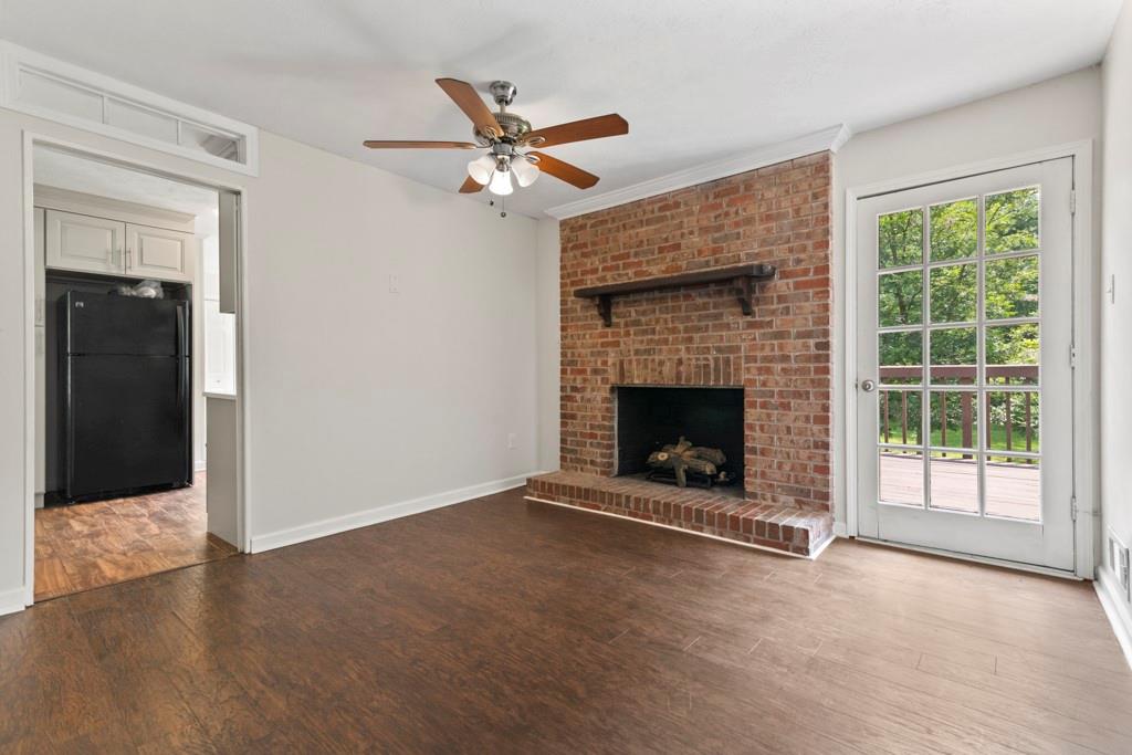 1492 Tanglewood Way Northwest Conyers, GA 30012 - Photo 3 of 28