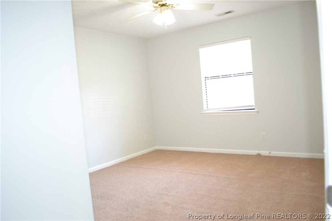 982 Rim Road Fayetteville, NC 28314 - Photo 11 of 20 an empty room with a window