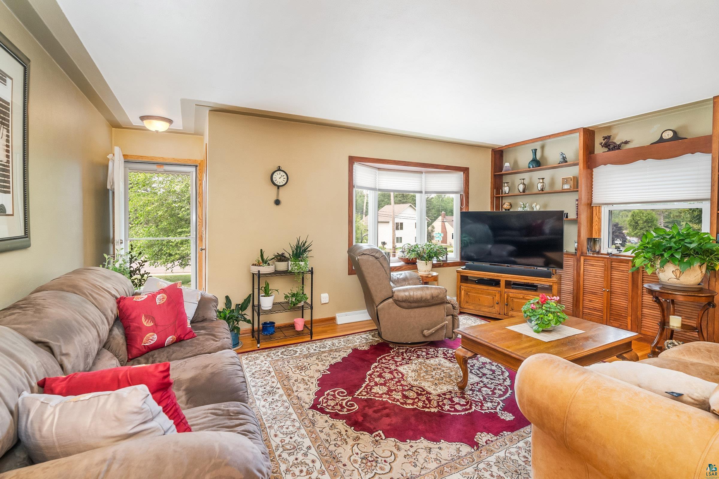 3122 Decker Road Duluth, MN 55811 - Photo 3 of 43 Gallery Image 3