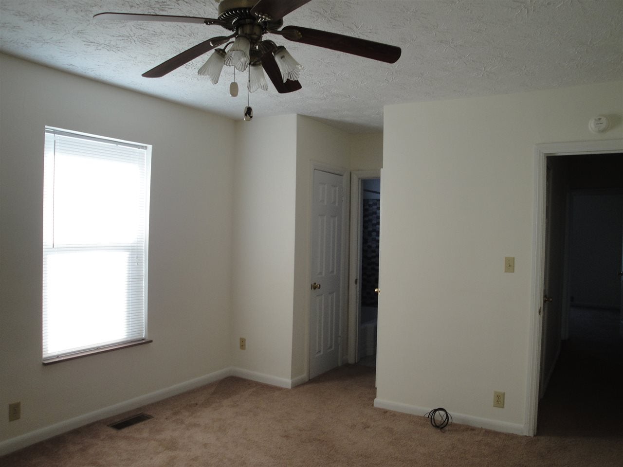 1560 Upland Road Huntington, WV 25701 - Photo 9 of 14 Gallery Image 9