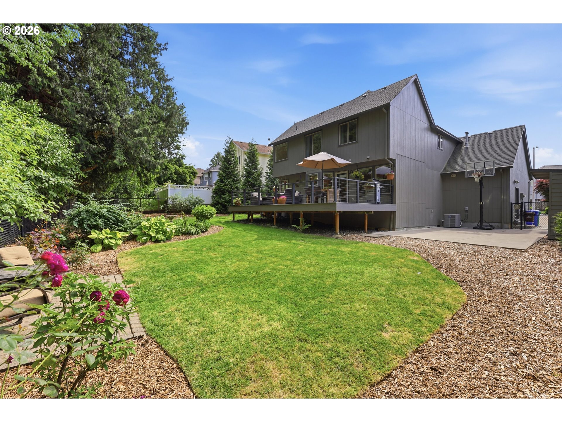 1386 Southeast Condor Place Gresham, OR 97080 - Photo 5 of 31