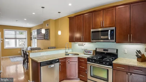 $675,000 | 2400 Madison Square, Philadelphia, PA 19146