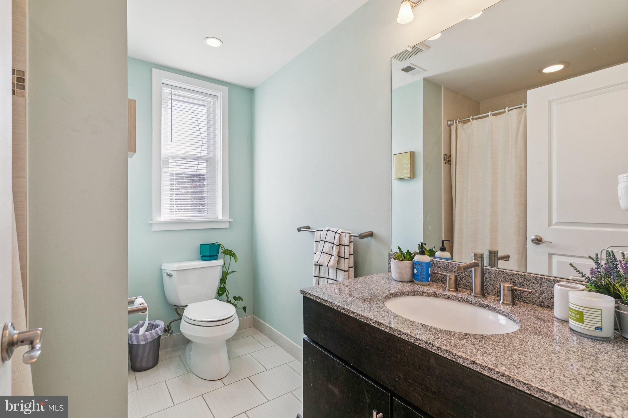 2400 Madison Square Philadelphia, PA 19146 - Photo 24 of 39