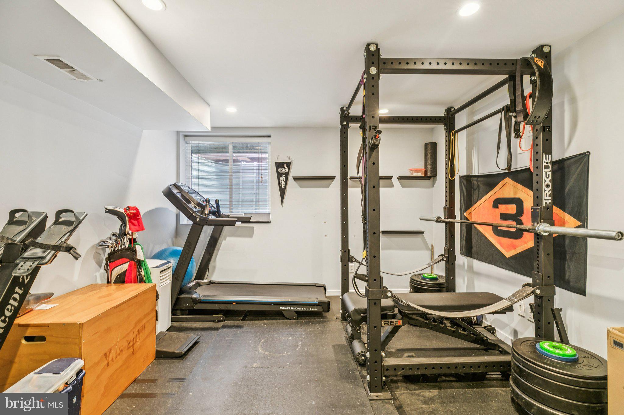 2400 Madison Square Philadelphia, PA 19146 - Photo 30 of 39