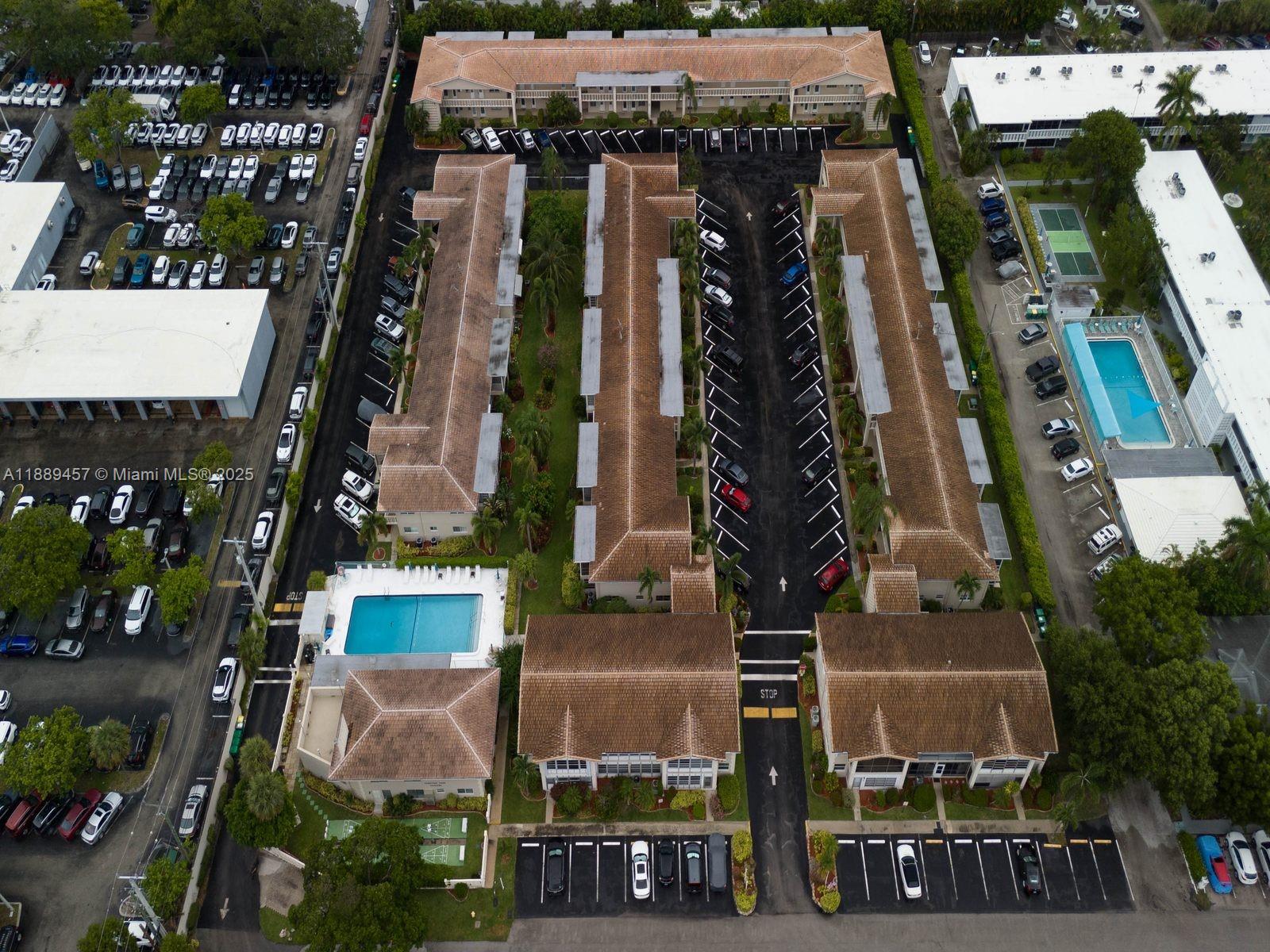 2121 Northeast 42nd Court, Unit 202C Lighthouse Point, FL 33064 - Photo 16 of 21