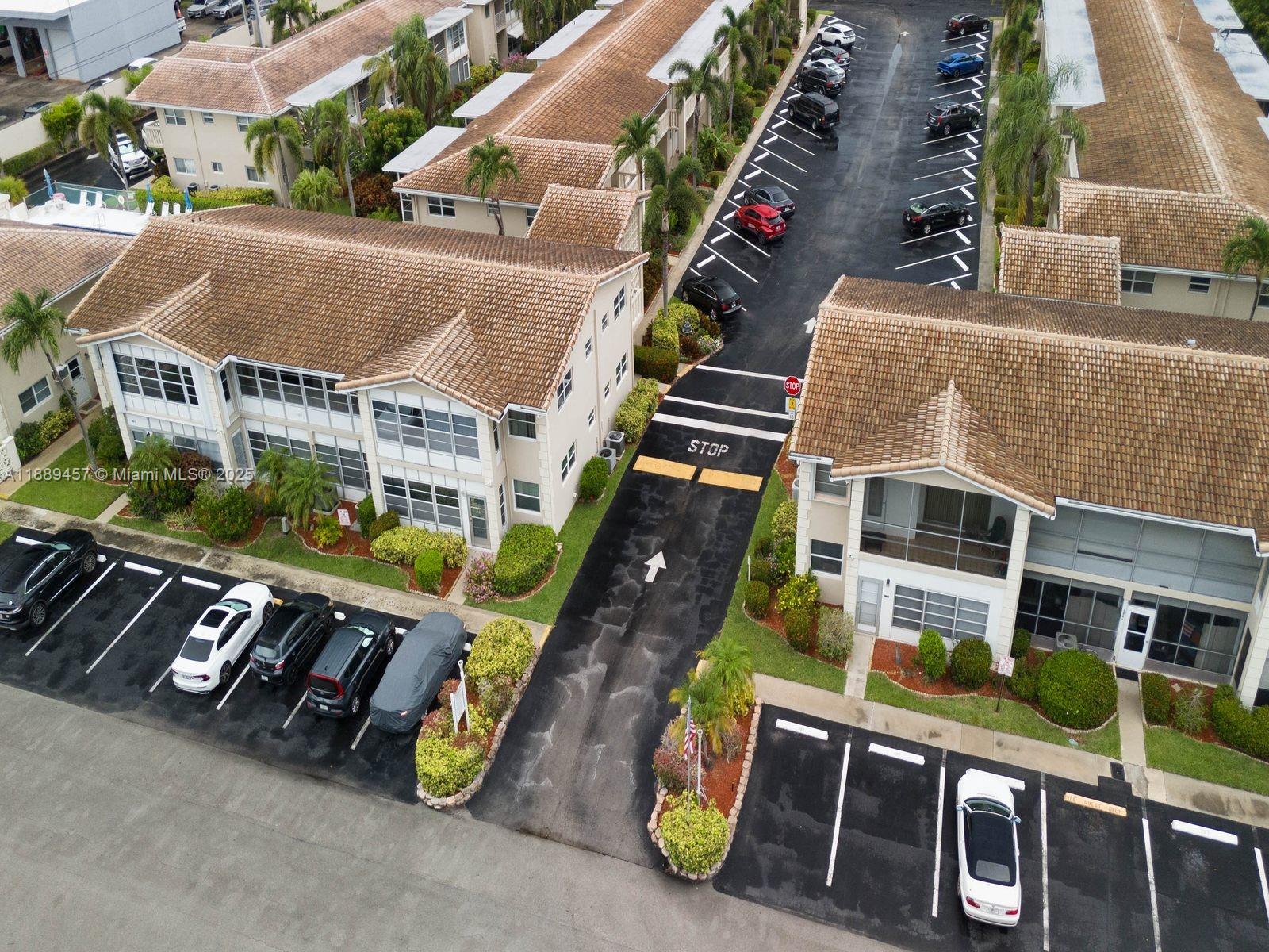 2121 Northeast 42nd Court, Unit 202C Lighthouse Point, FL 33064 - Photo 2 of 21