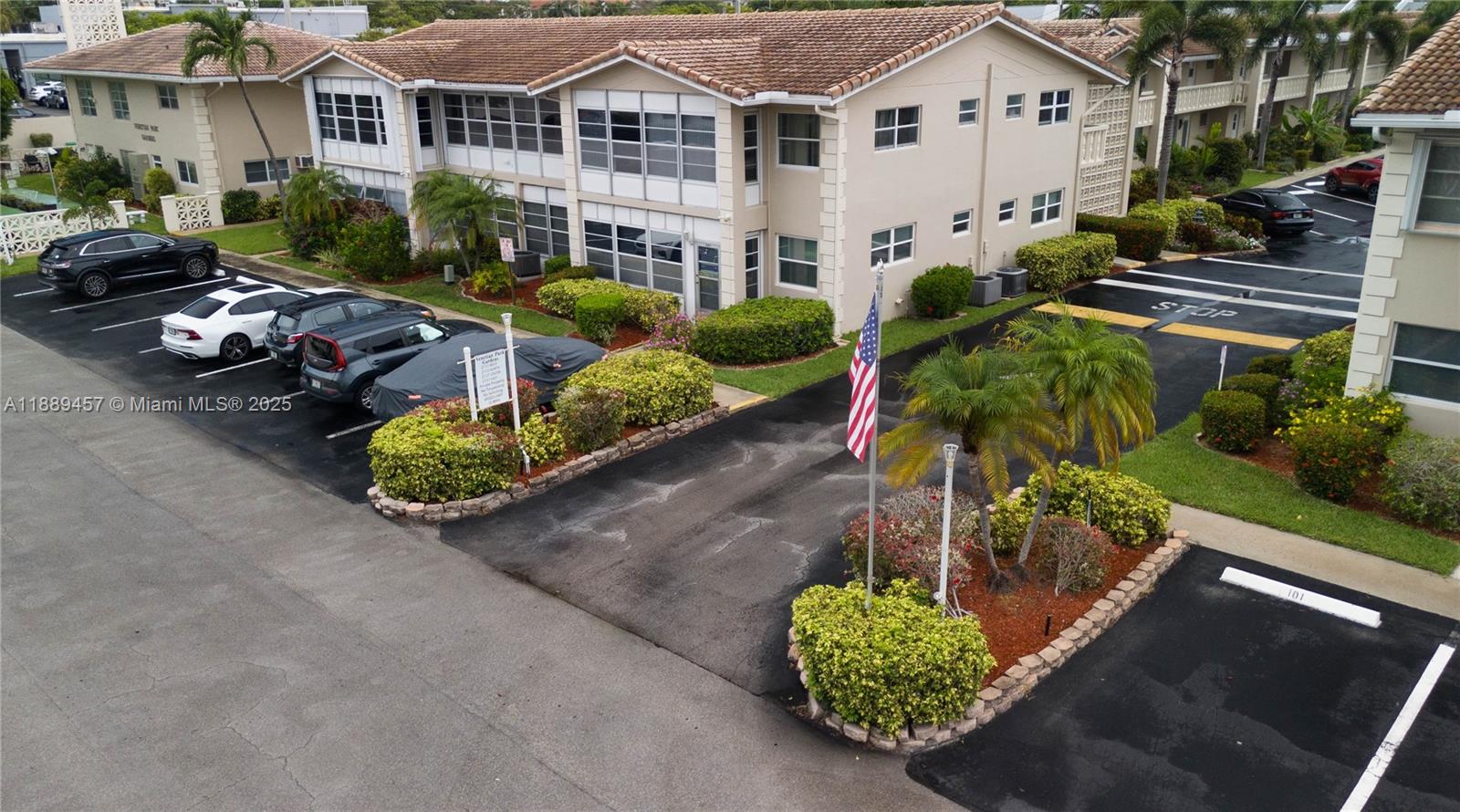 2121 Northeast 42nd Court, Unit 202C Lighthouse Point, FL 33064 - Photo 21 of 21