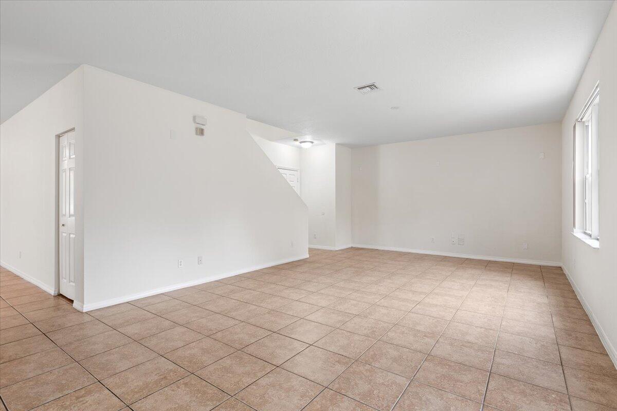 9533 Windrift Circle Fort Pierce, FL 34945 - Photo 12 of 52 12-9533WindriftCir_12