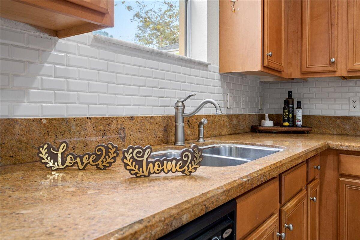 9533 Windrift Circle Fort Pierce, FL 34945 - Photo 15 of 52 19-9533WindriftCir_19