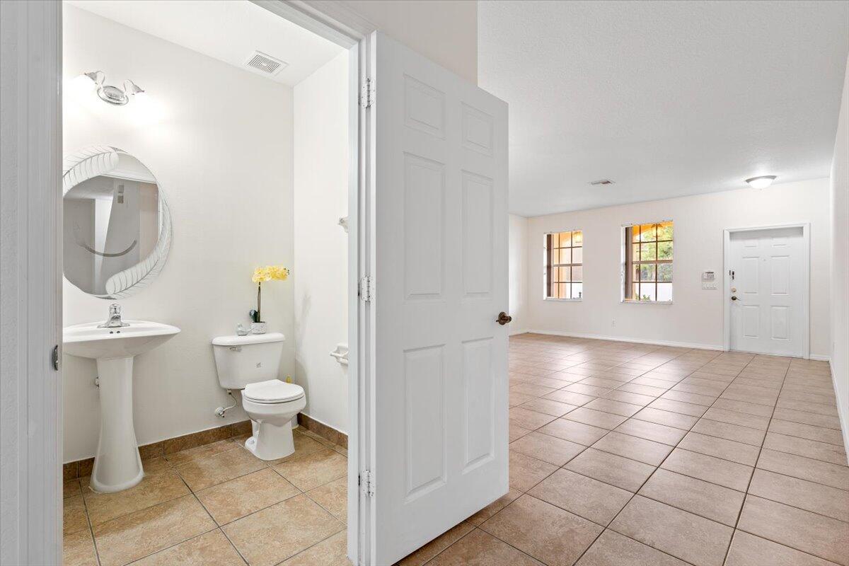 9533 Windrift Circle Fort Pierce, FL 34945 - Photo 21 of 52 21-9533WindriftCir_21