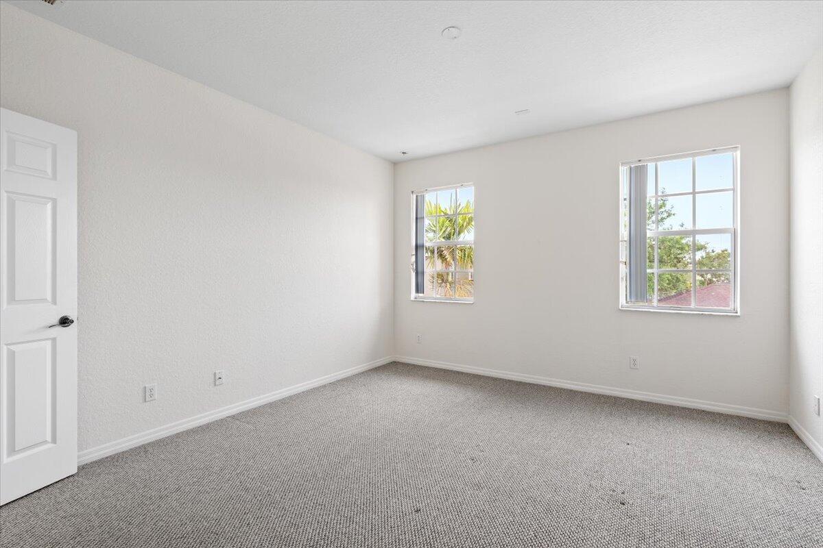 9533 Windrift Circle Fort Pierce, FL 34945 - Photo 33 of 52 33-9533WindriftCir_33