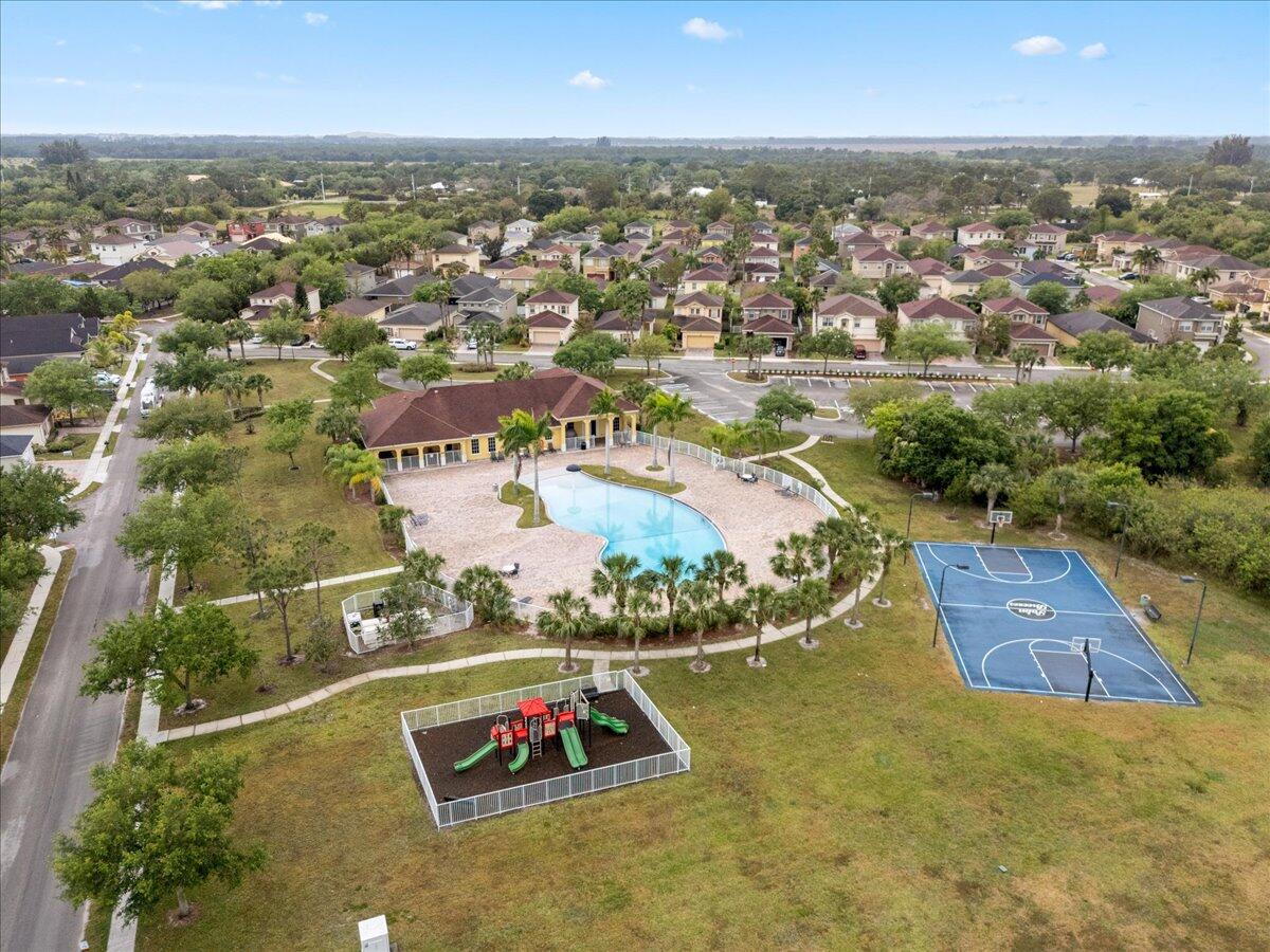 9533 Windrift Circle Fort Pierce, FL 34945 - Photo 48 of 52 48-9533WindriftCir_48