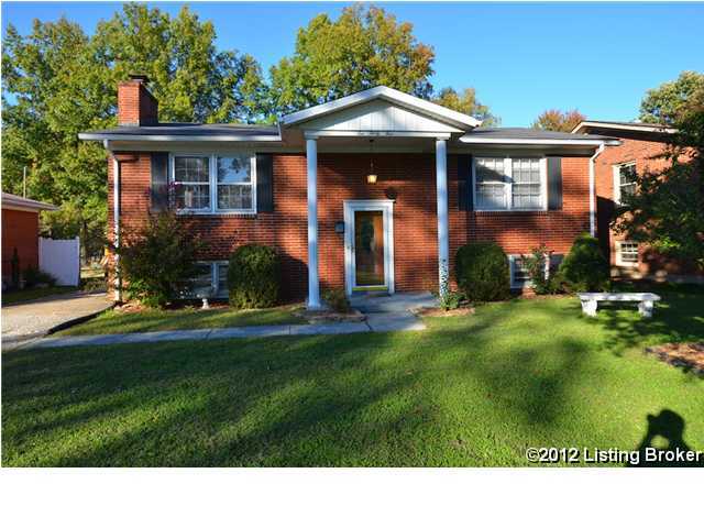 1035 Clayborne Road Louisville, KY 40214 - Photo 1 of 28 Primary Photo