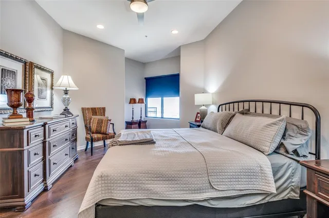 $435,000 | 330 Las Colinas Boulevard East, Unit 1424, Irving, TX 75039