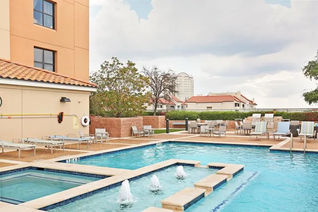 $435,000 | 330 Las Colinas Boulevard East, Unit 1424, Irving, TX 75039