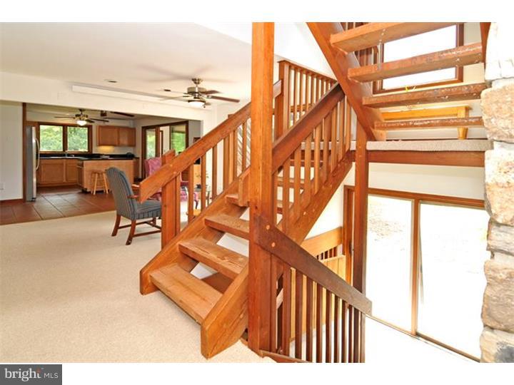 1950 Quarry Road Harleysville, PA 19438 - Photo 6 of 24 Foyer